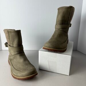 Chaco Sandstone Sage Green Leather Wool Lined Mid Calf Boots Womens 8 J105442